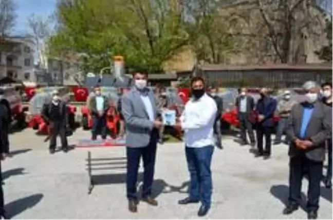 Tavşanlı'da 13 köye yangın söndürme tankeri
