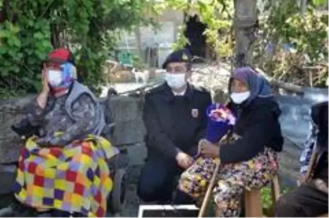 120 yaşındaki anneye Anneler Günü sürprizi