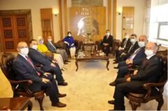 AK Parti heyetinden Rektör Aksoy'a ziyaret