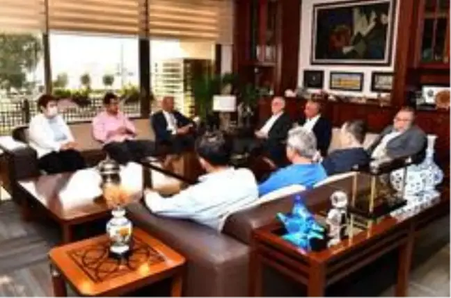 Son dakika... CHP'nin Ege il başkanları Başkan Soyer'i ziyaret etti