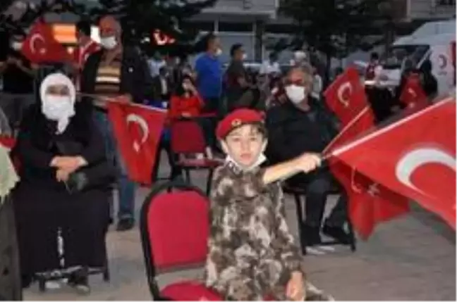 Karslılar 15 Temmuz şehitlerini andı