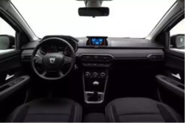Dacia'nın Sandero ve Logan ailesi yenilendi