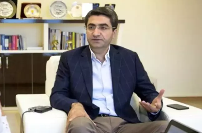 Mehmet Emin Ekmen kimdir? Avukat Mehmet Emin Ekmen kaç yaşında ve nereli? Mehmet Emin Ekmen hangi partili?