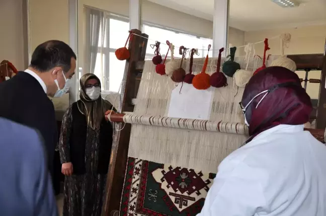 Kars Belediyesi açtığı kurslarla vatandaşların ekmek kapısı oldu