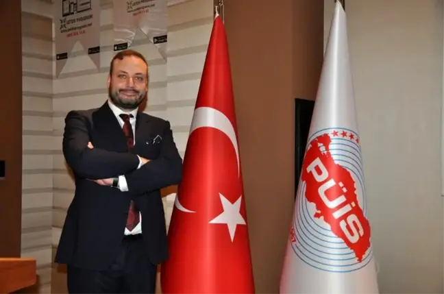 PÜİS İzmir'de, Mert Aslan bayrağı devraldı
