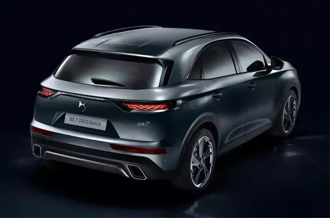 DS 7 Crosback'e özel seri: Ligne Noire
