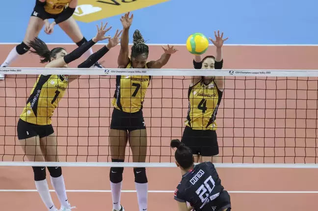 Voleybol: CEV Şampiyonlar Ligi