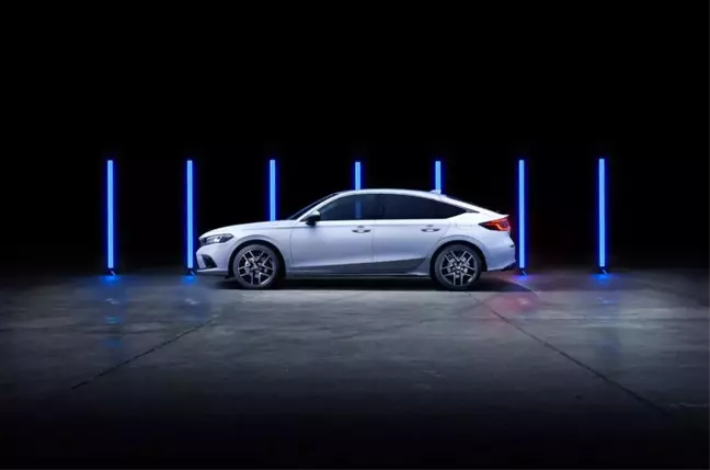Honda Civic'e hibrit dopingi: Civic e: HEV
