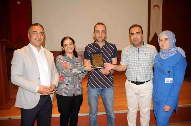 Ankaralı hemşire 20 yıldır görev yaptığı Şırnak'tan törenle uğurlandı