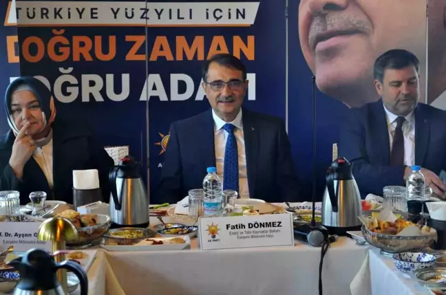 Bakan Dönmez,