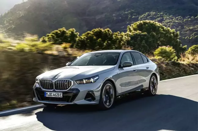 BMW, Yeni 5 Serisi Sedan'ı tanıttı