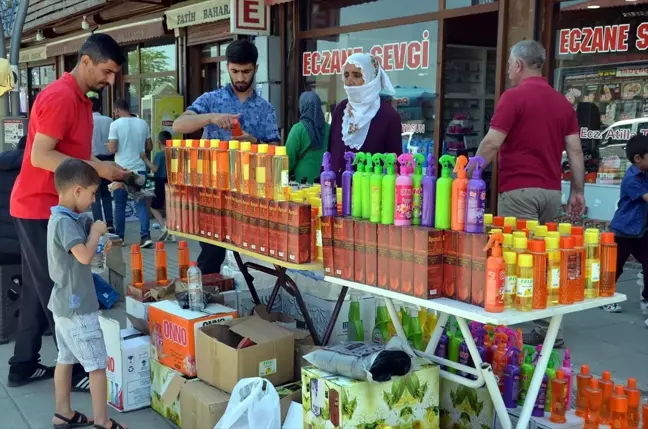 Muş'ta Kurban Bayramı Pazarı Vatandaşların İlgi Odağı Oldu