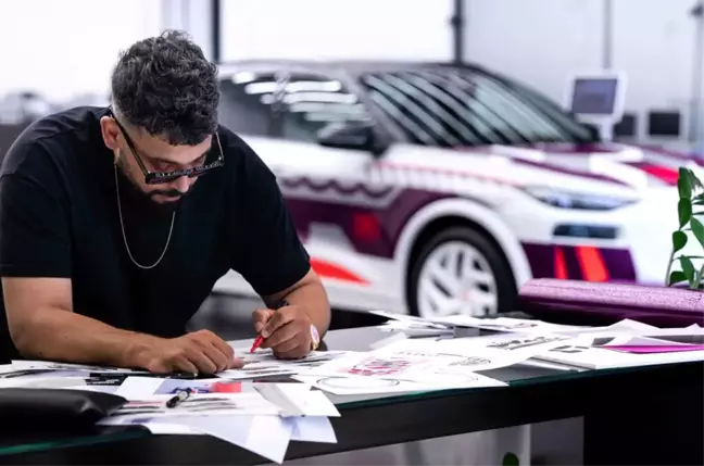 Her araca özel kostüm: Audi Q6 e-tron