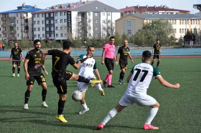 Kars 36 Spor, Arsin İdmanyurdu'nu 4-1 mağlup etti