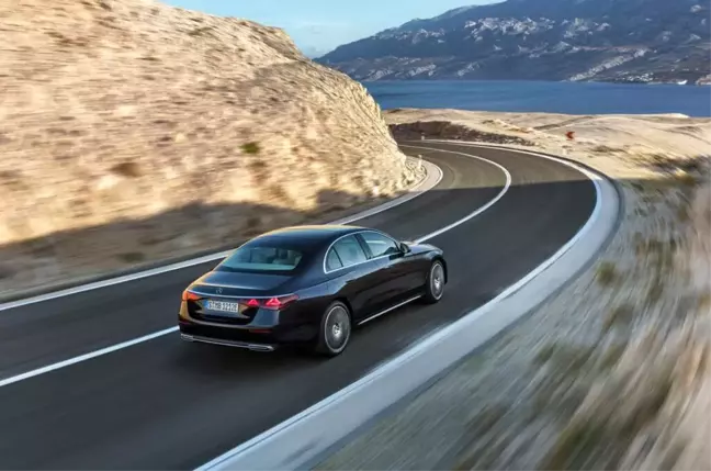 Yenilenen Mercedes-Benz E-Serisi Türkiye'de