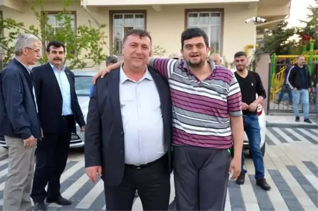 Beylikova Belediye Başkanı Özkan Alp'ten Dünya Engelliler Günü Mesajı