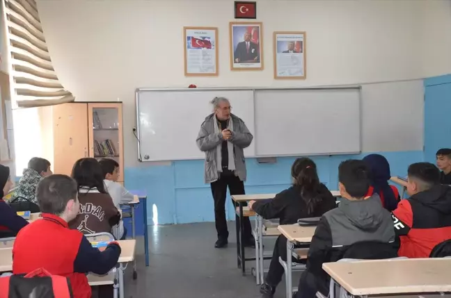 Kars'ta öğrencileri bilinçlendirmek için