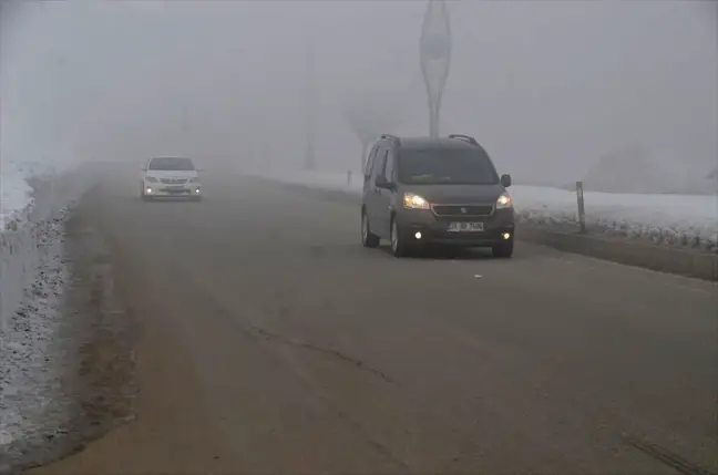 Muş'ta kar ve tipi nedeniyle 13 yerleşim birimine ulaşım sağlanamıyor