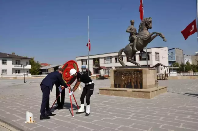 Muş'un Bulanık ilçesinde 30 Ağustos Zafer Bayramı törenle kutlandı