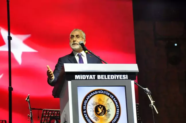 Bakan Işıkhan Midyat Kültür ve Sanat Festivalinin Açılışında