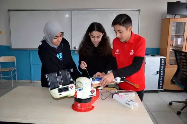 Muşlu Öğrencilerin Yapay Zeka Destekli Yangın Projesi, TÜBİTAK'ta Türkiye İkincisi Oldu