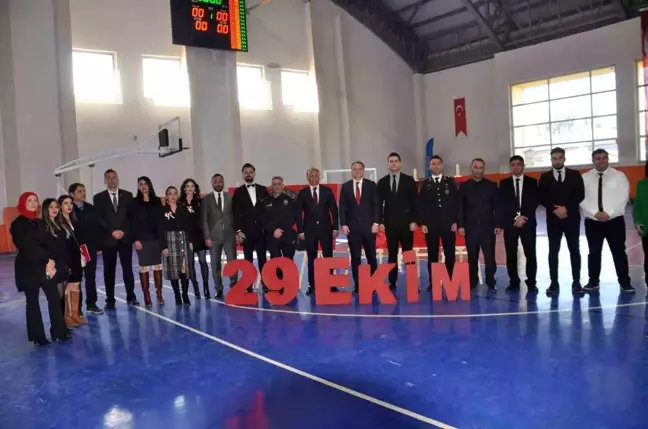 Muş'ta 29 Ekim Cumhuriyet Bayramı Coşkuyla Kutlandı