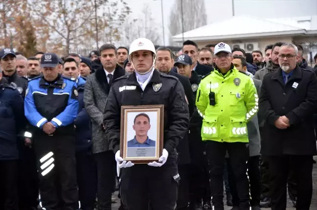 Muş'ta Kalp Krizinden Hayatını Kaybeden Polis Memuru İçin Tören Düzenlendi