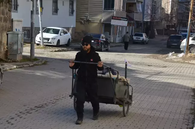 Kimono Magician Türkiye'yi Geziyor: Muş'ta Coşkuyla Karşılandı