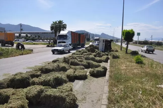 Manisa'da Takla Atan Kamyonette Sürücü Yaralandı