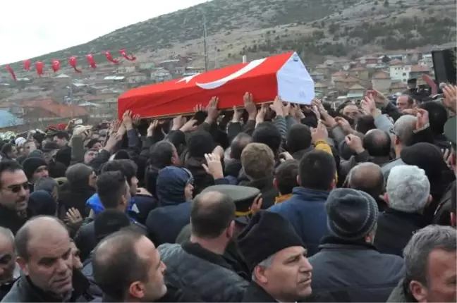 Şehit Polis Oğuzhan Duyar'ın Annesi: Doyamadım Sana Kuzum