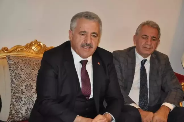 Ulaştırma Bakan Arslan, Kars'tan Müjdeyi Verdi