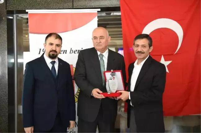 Kgc'nin Düzenlediği Başarı Gazeteciler Ödülleri Sahiplerini Buldu