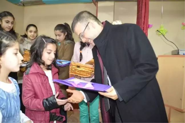 Eleşkirt'te Karne Sevinci