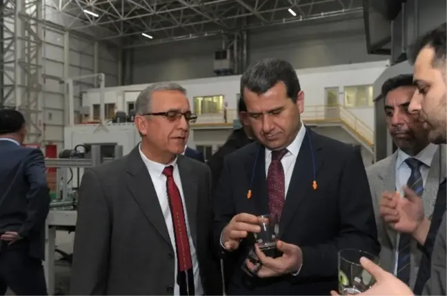 Vali Çelik, Eskişehir Paşabahçe Fabrikası'nı Ziyaret Etti
