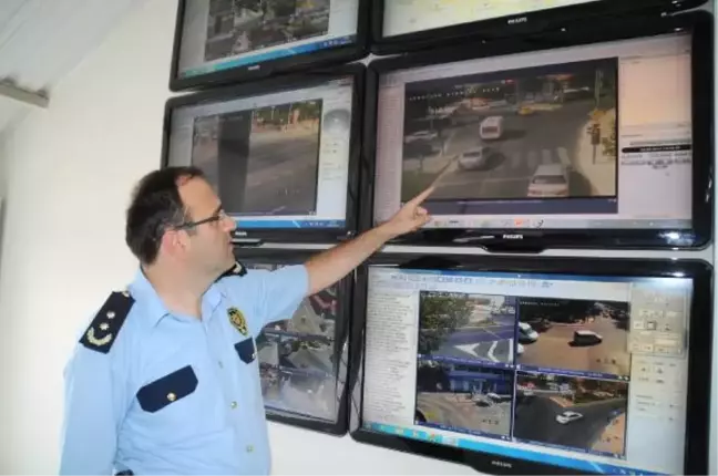 Emekli Polis Müdürüne 'Bylock' Gözaltısı