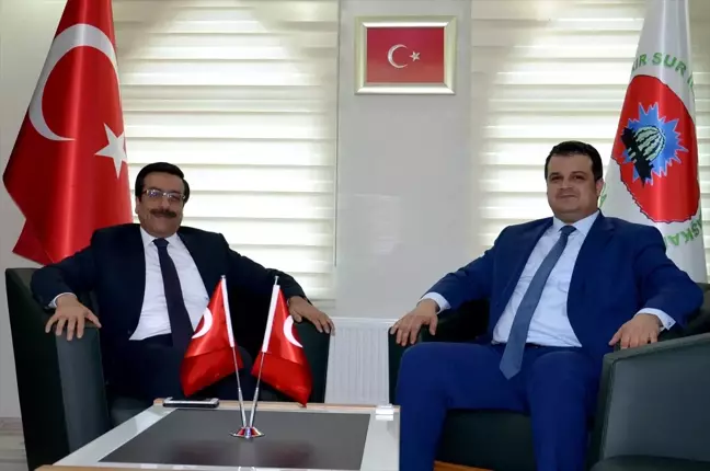 Başkan Atilla'dan Sur Belediyesi'ne Ziyaret