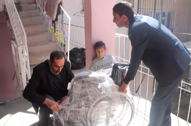 Silopili Engelli Kıza Rize'den Yardım