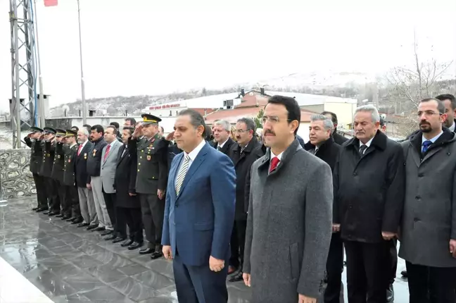 Şehitleri Anma Günü ve Çanakkale Deniz Zaferi'nin 102. Yılı