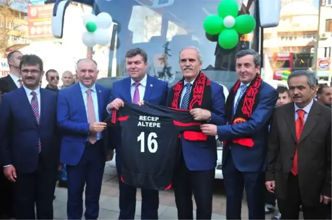 Orhangazispor'a Bursa Büyükşehir'den Otobüs