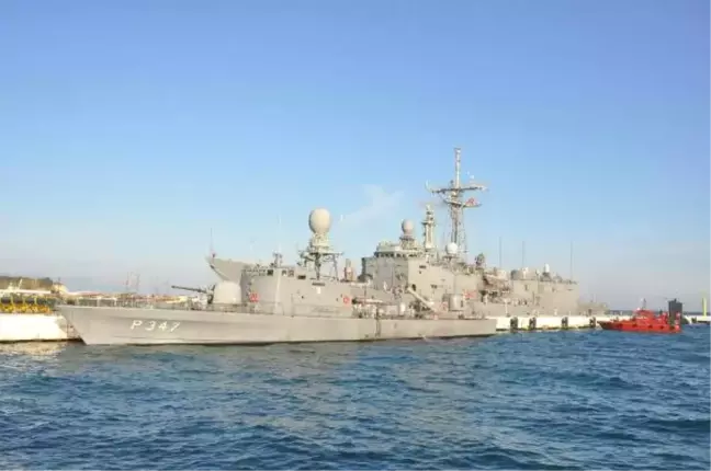 Tatbikata Katılan Askeri Gemiler Kuşadası'nda