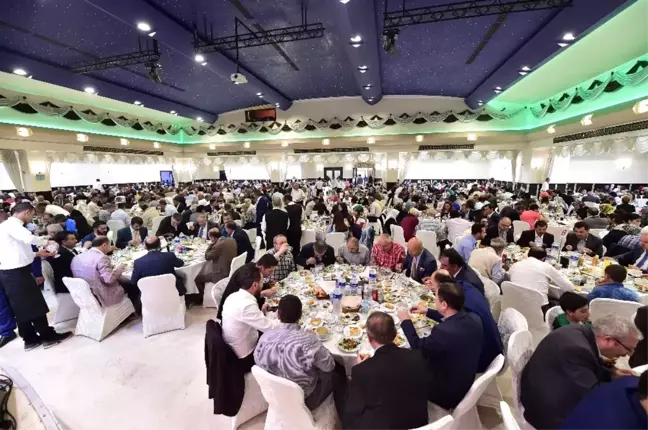 Başkan Akgül'ün İftar Programları Sürüyor