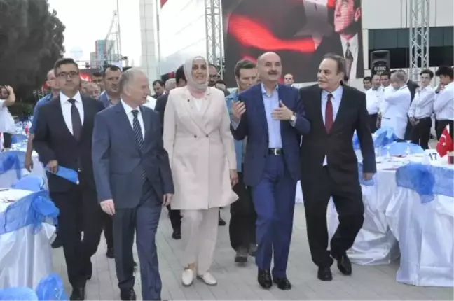 Bakan Müezzinoğlu: Türkiye'de 1 Milyon 100 Bin Genç İşsizimiz Var