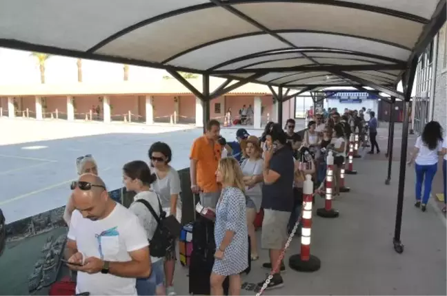 Yunan Adalarına Tatilci Akını