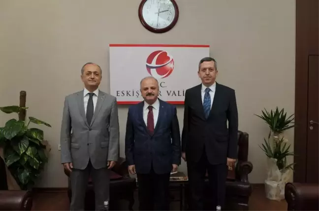 Yargı Temsilcileri Vali Çakacak'ı Ziyaret Etti