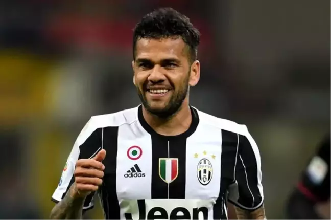 Daniel Alves, Psg'de