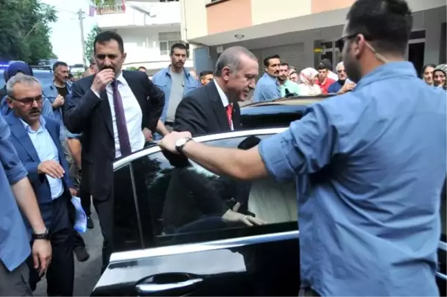 Memleketi Rize'de Bulunan Cumhurbaşkanı Erdoğan Ziyaretlerini Sürdürüyor