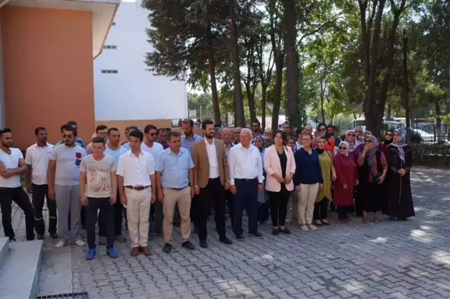 Lapseki'de AK Parti'nin 16'ncı Yıldönümü Kutlamaları
