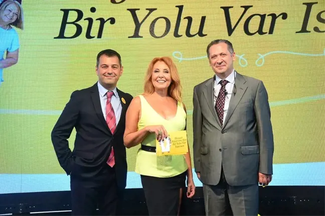Tüm Türkiye Kadınlar İçin Kitap Yazıyor