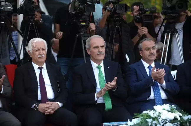 Altepe İstifa Etti