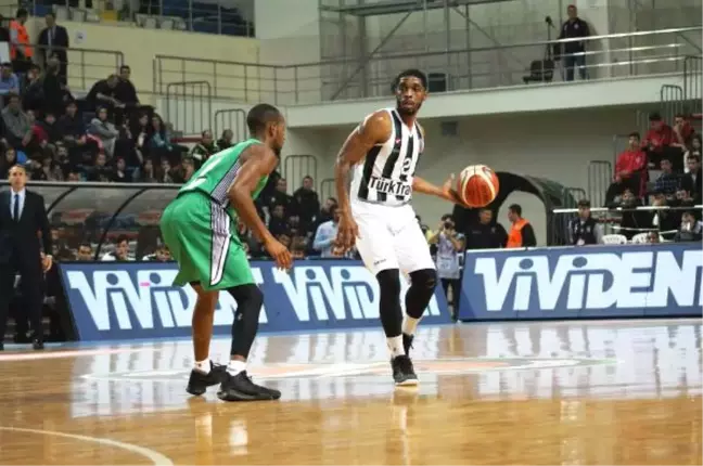Sakarya Büyükşehir Basketbol - Darüşşafaka Basketbol: 55-66
